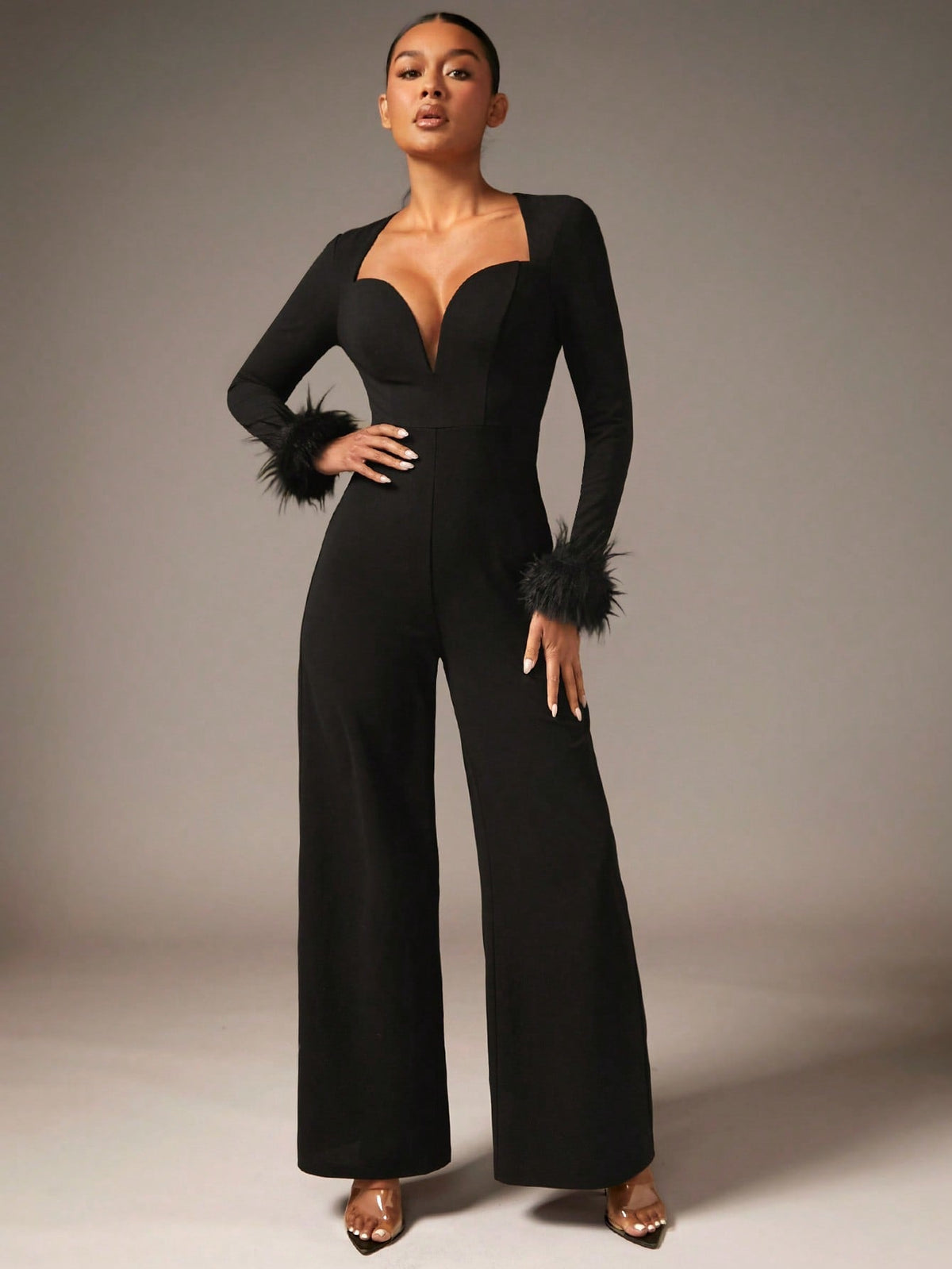 Jumpsuit gamba larga collo a cuore morbido polsino