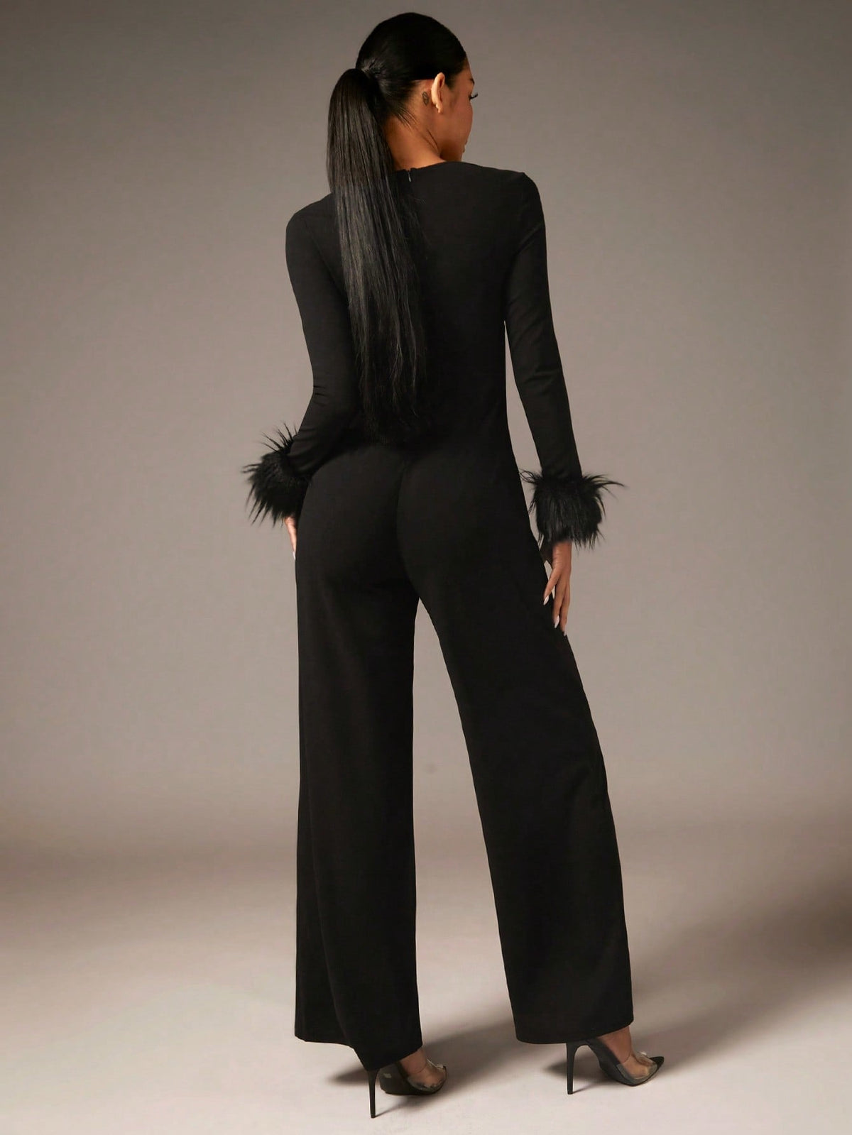 Jumpsuit gamba larga collo a cuore morbido polsino