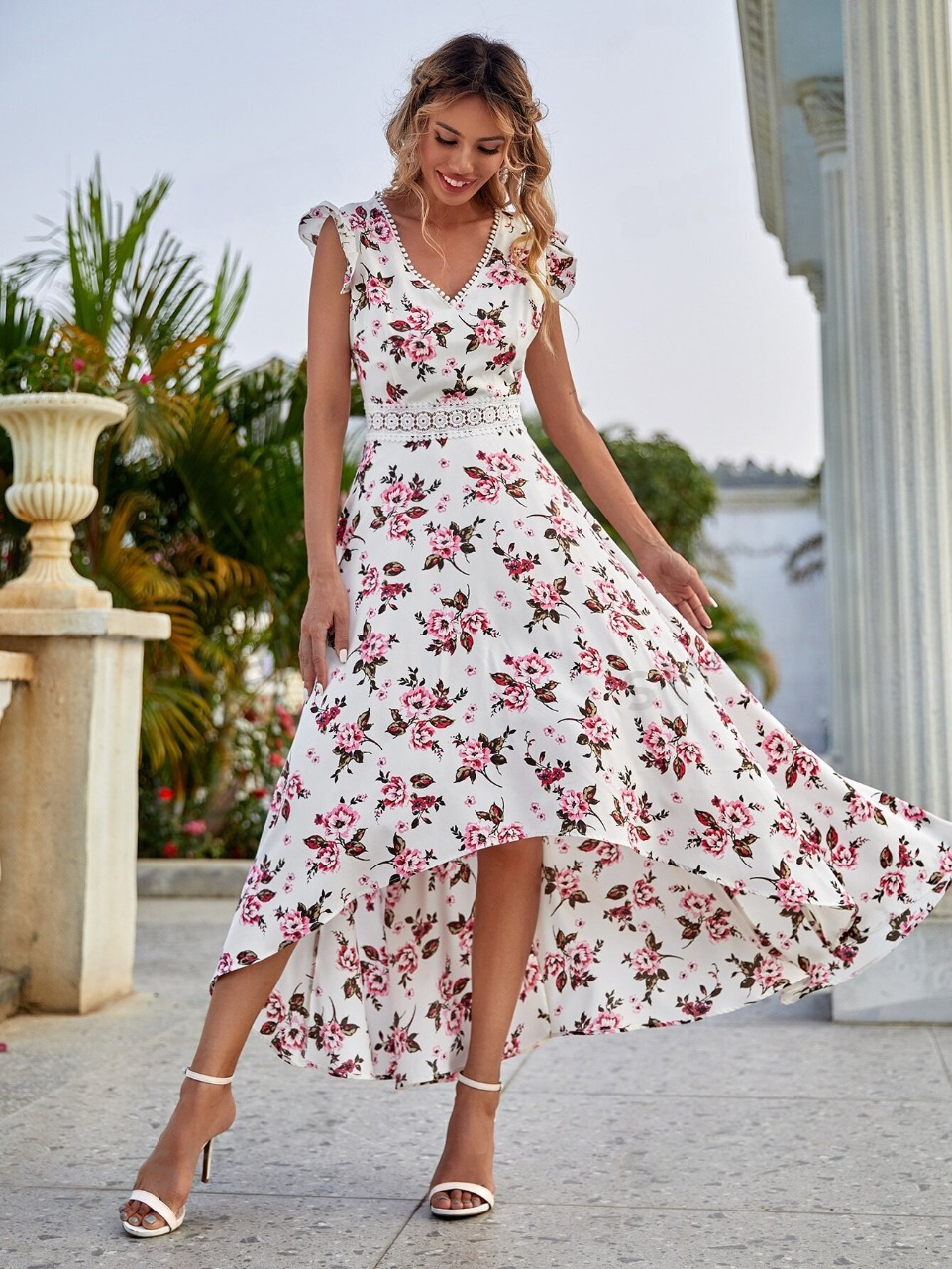 Abito a-line asimmetrico floreale